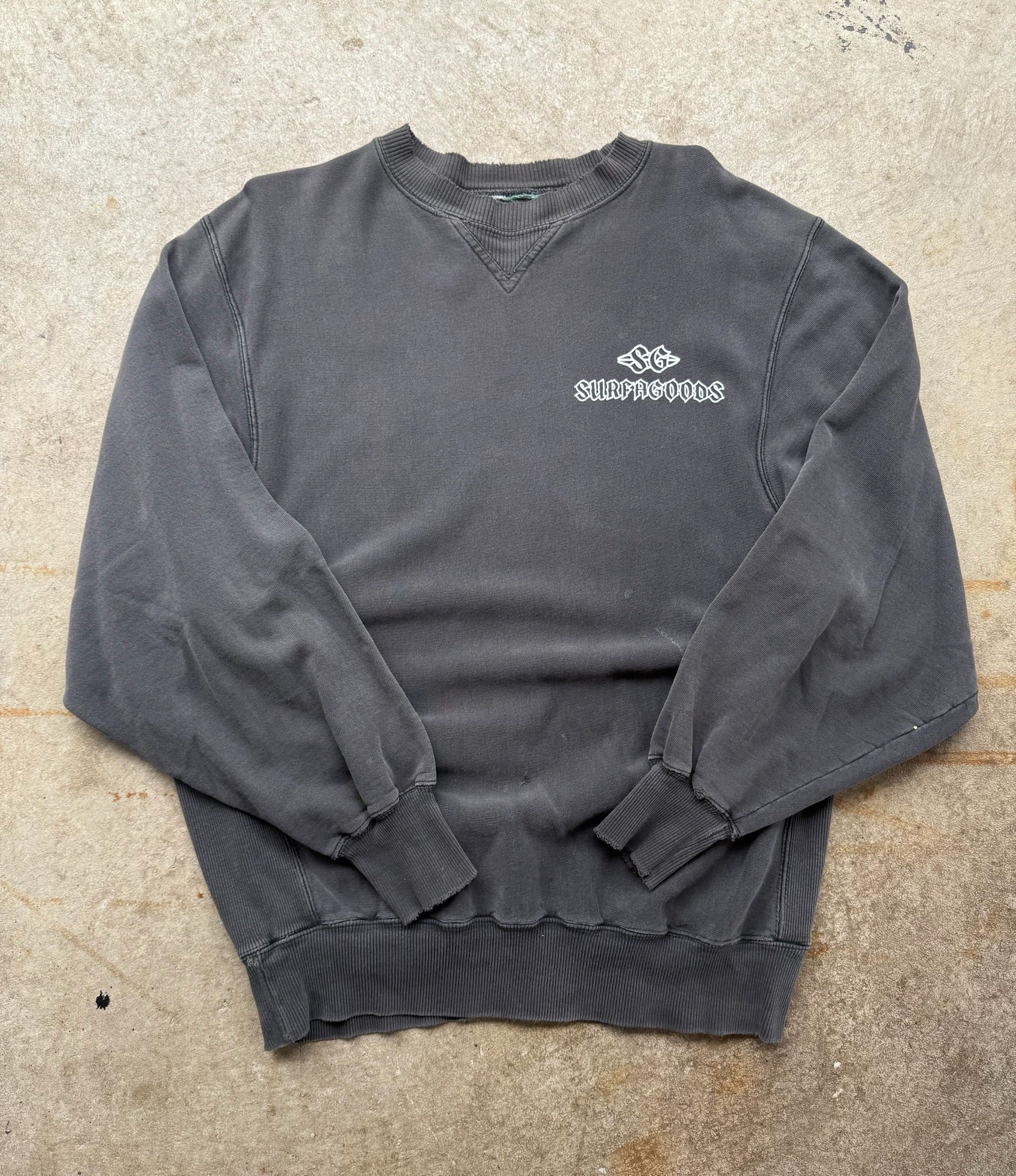 BEACH LOGO FADED WEATHERED BLACK CREWNECK 1/1 M/L