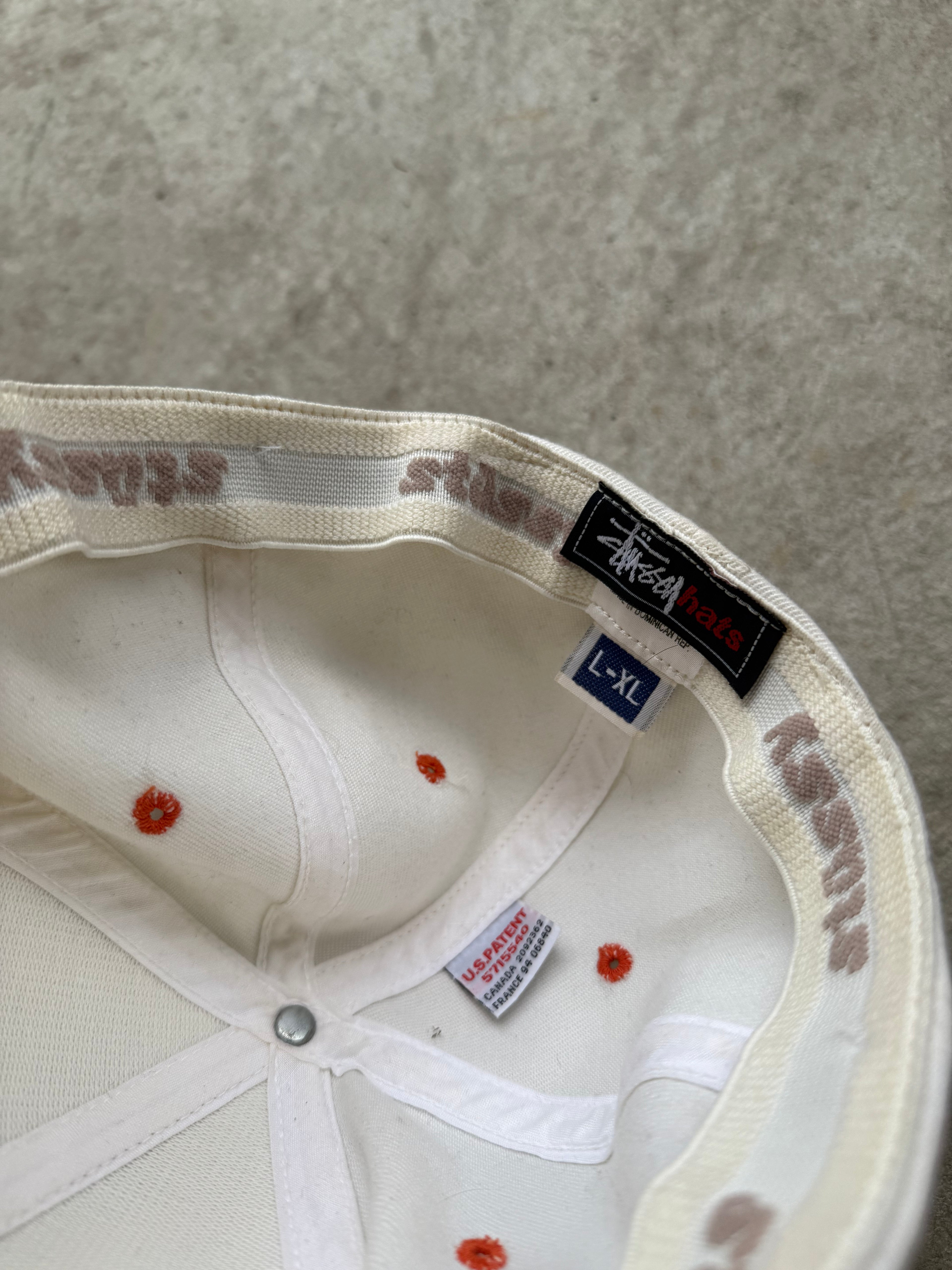 90’s Stussy Caps Flexfit L/XL