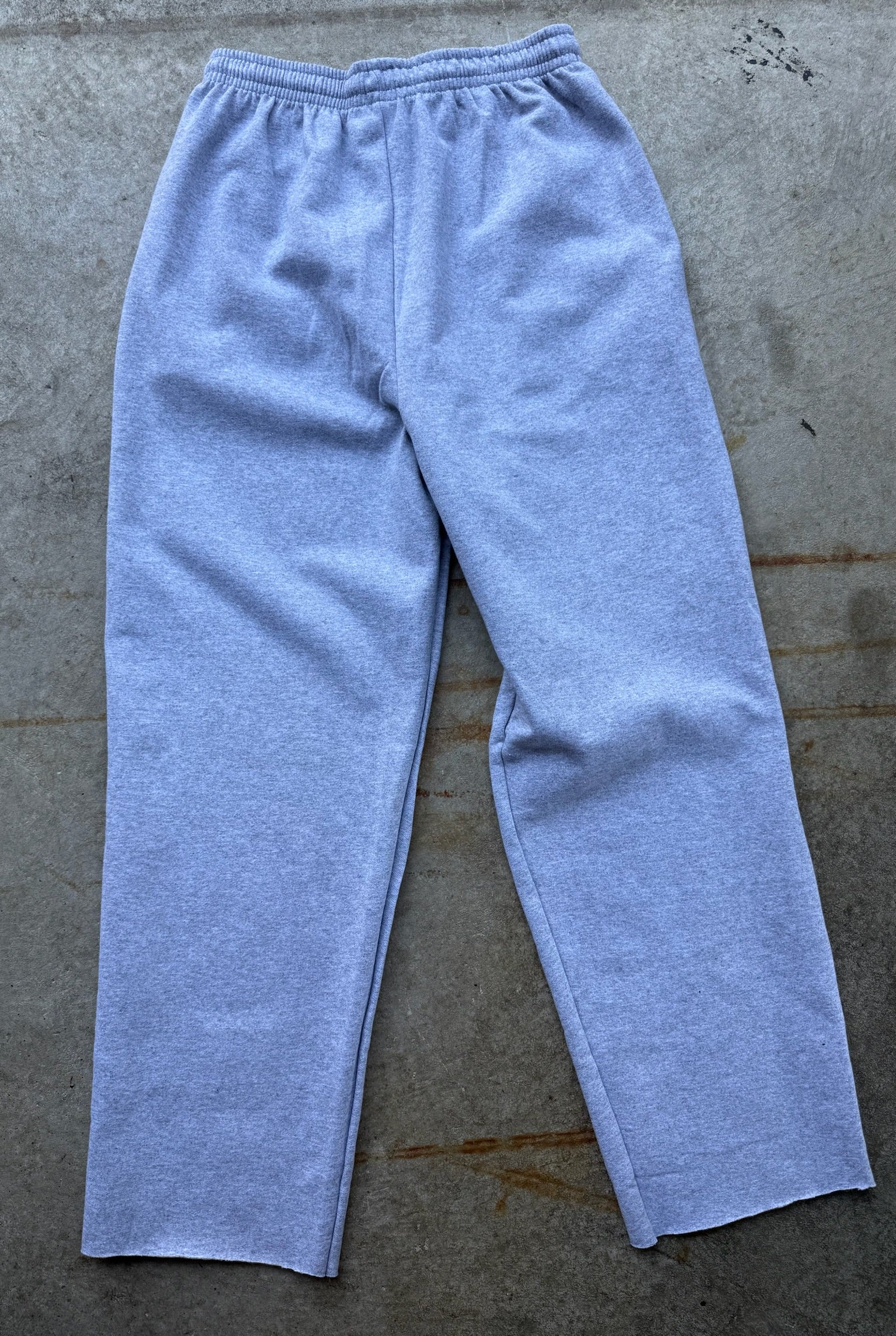 SURFAGOODS ‘SG’ CROP OPEN BOTTOM SWEATS