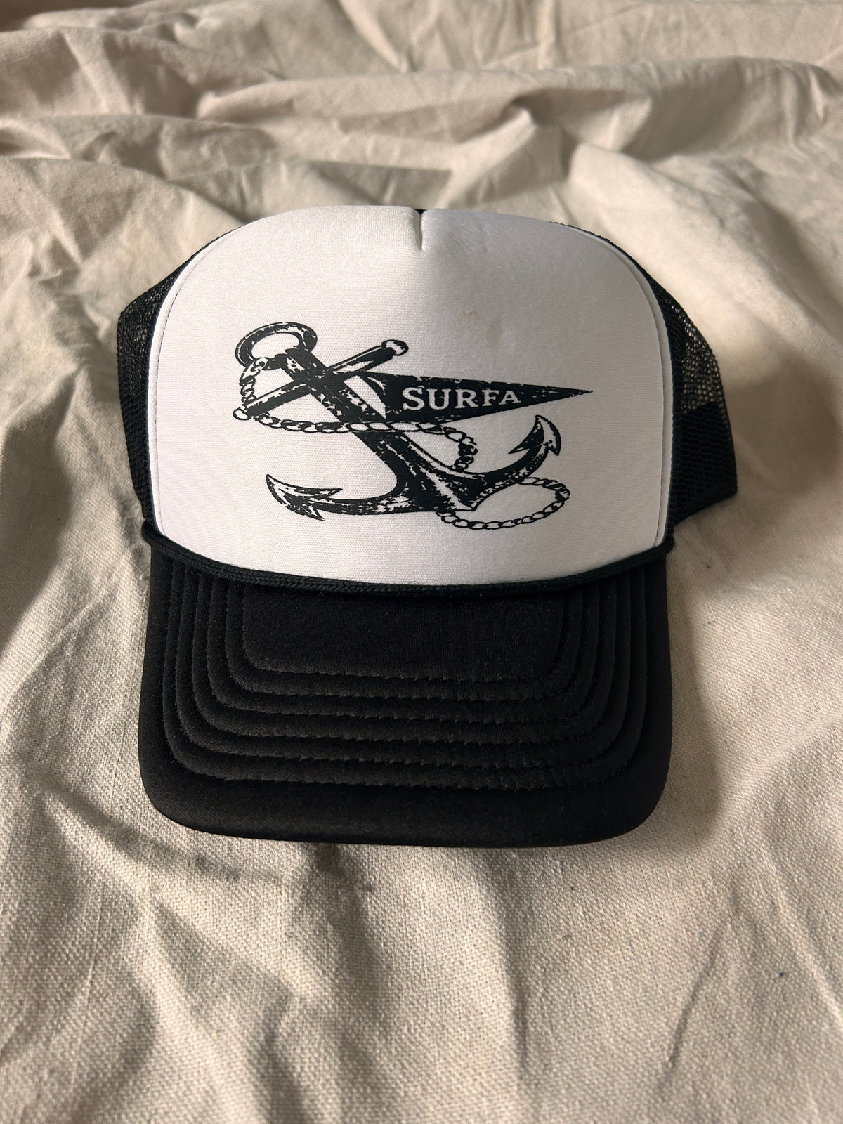 ANCHOR — White & Black Foam Trucker SAMPLE* 1/1
